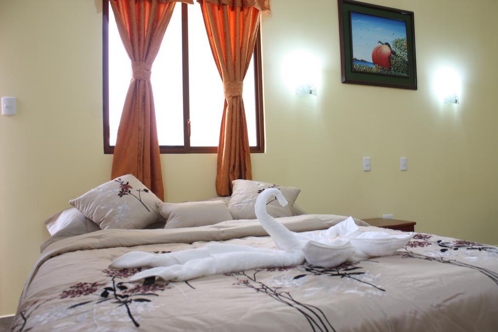 Hostal Espana Puerto Ayora  Ngoại thất bức ảnh