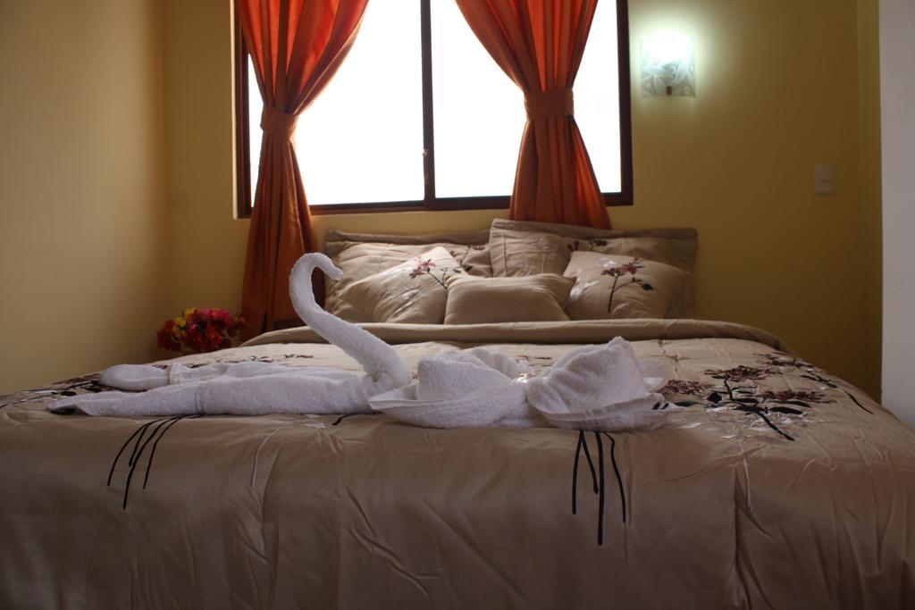 Hostal Espana Puerto Ayora  Ngoại thất bức ảnh