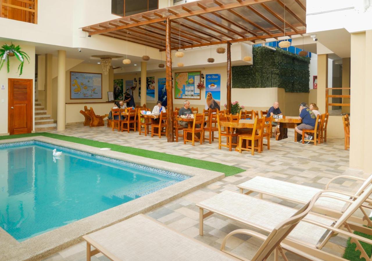 Hostal Espana Puerto Ayora  Ngoại thất bức ảnh